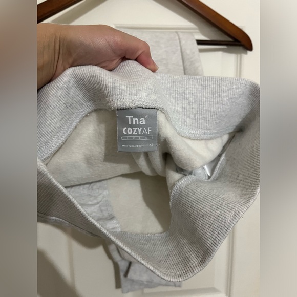 Aritzia Tna Track Suit Cozy AF Fleece - Picture 7 of 7